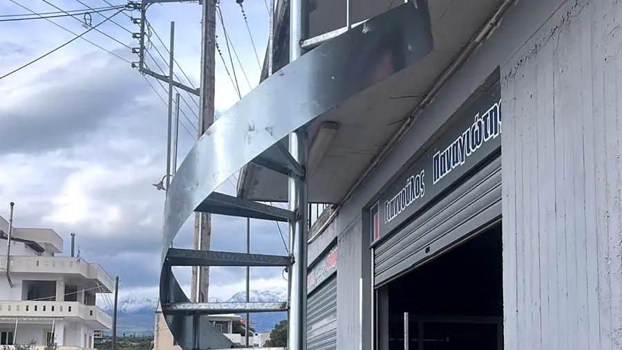 Σιδεροκατασκευή του εργαστηρίου Aluminium Systems Γιαννούλος