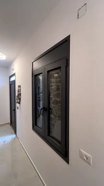 Κούφωμα αλουμινίου κατασκευής Aluminium Systems Γιαννούλος